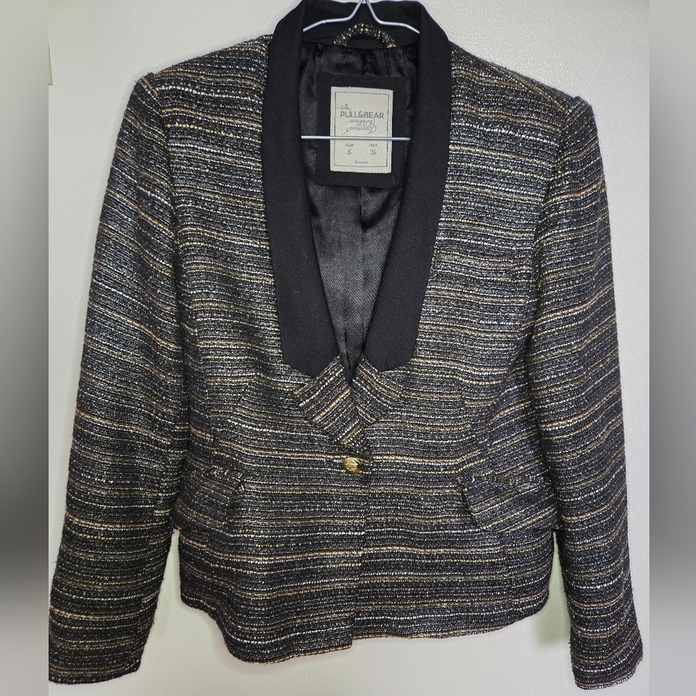 Pull & Bear - Women's Black and Gold Blazer - Small